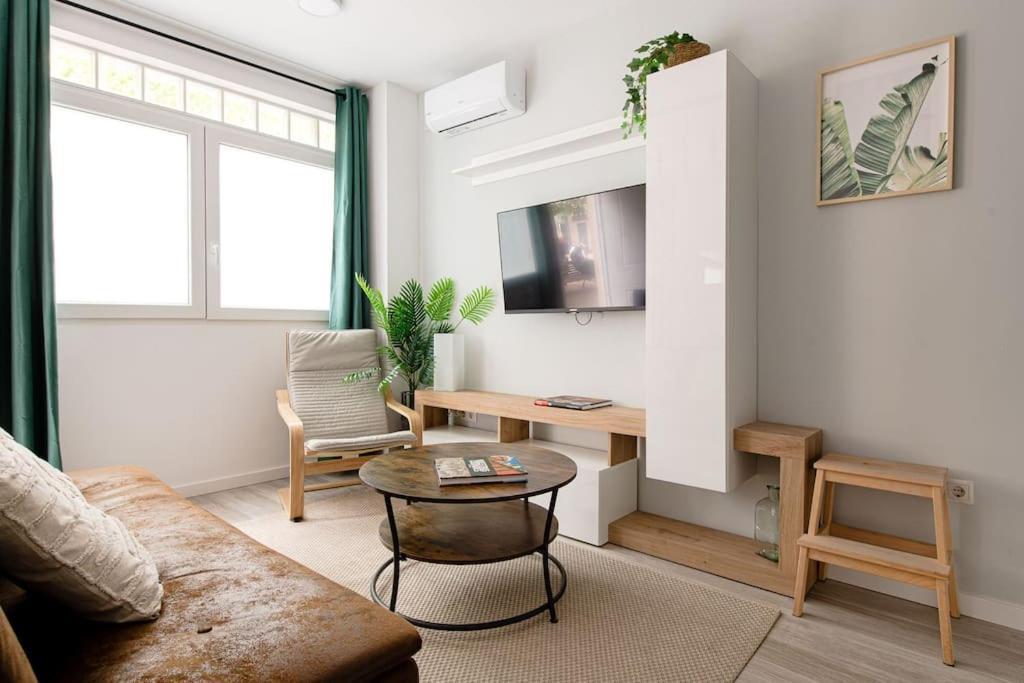 Cozy Duplex Apartment In Barrio De Salamanca - Heredia Madrid Kültér fotó