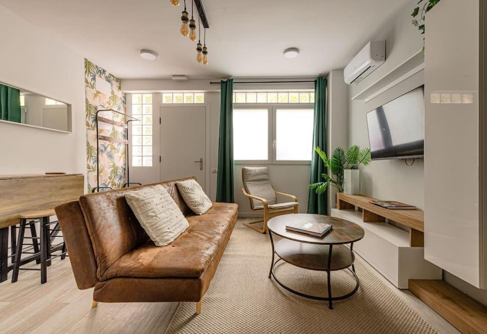 Cozy Duplex Apartment In Barrio De Salamanca - Heredia Madrid Kültér fotó